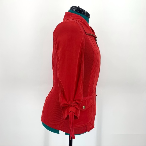 Orly Red Nylon with Ribbed Sides 3/4 Ruched Sleeves Zipper Front Jacket, 10 - Picture 10 of 16